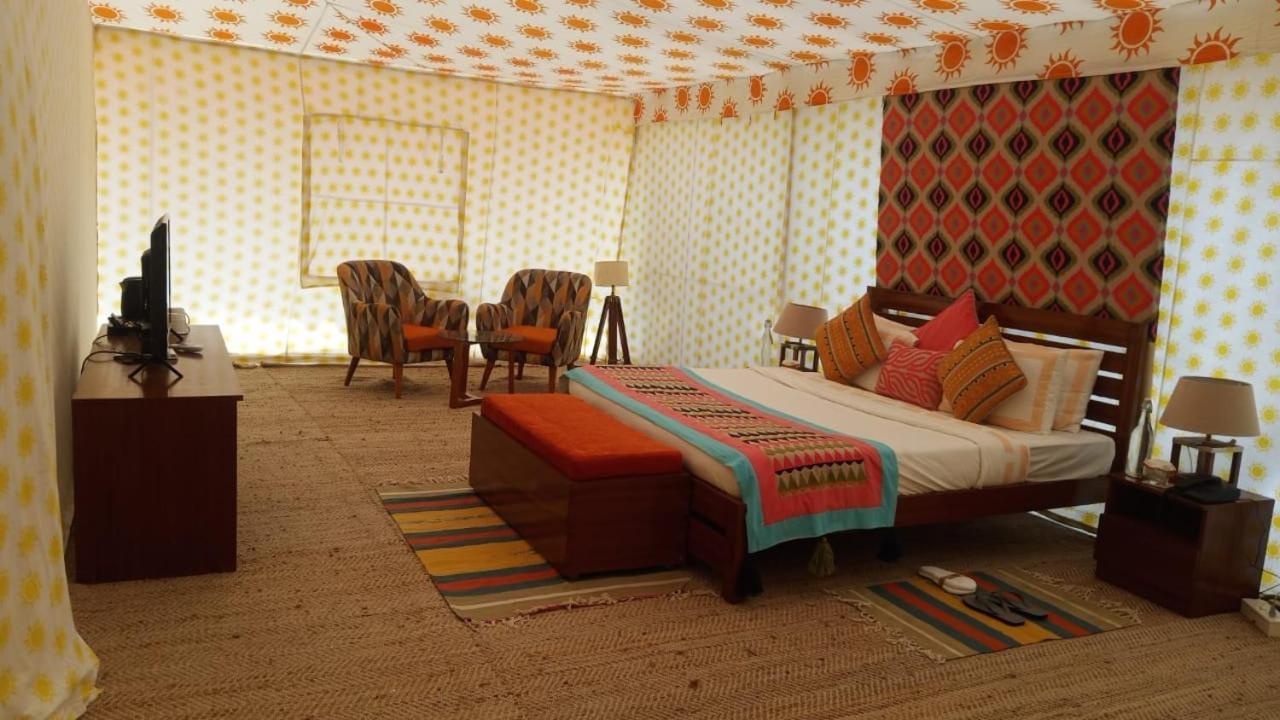 Khamma Ghani Resort With Pool Jaisalmer Ngoại thất bức ảnh