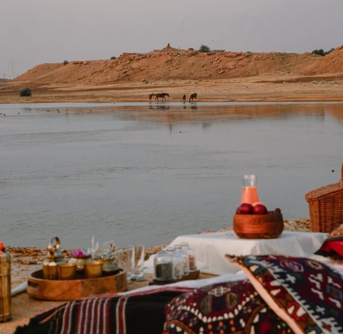 Khamma Ghani Resort With Pool Jaisalmer Ngoại thất bức ảnh